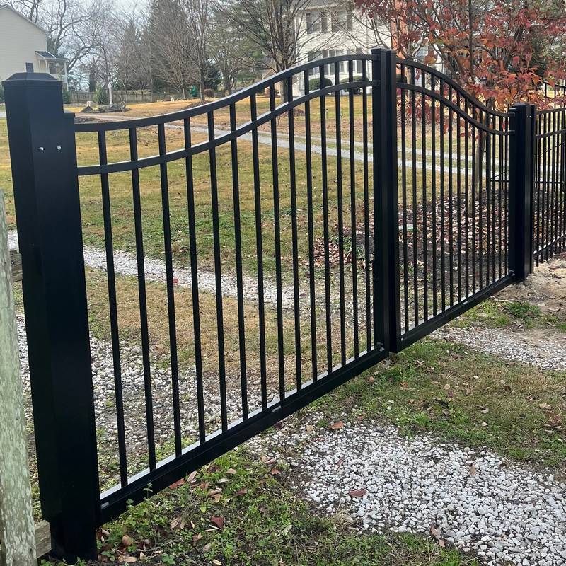 Decorative aluminum gate